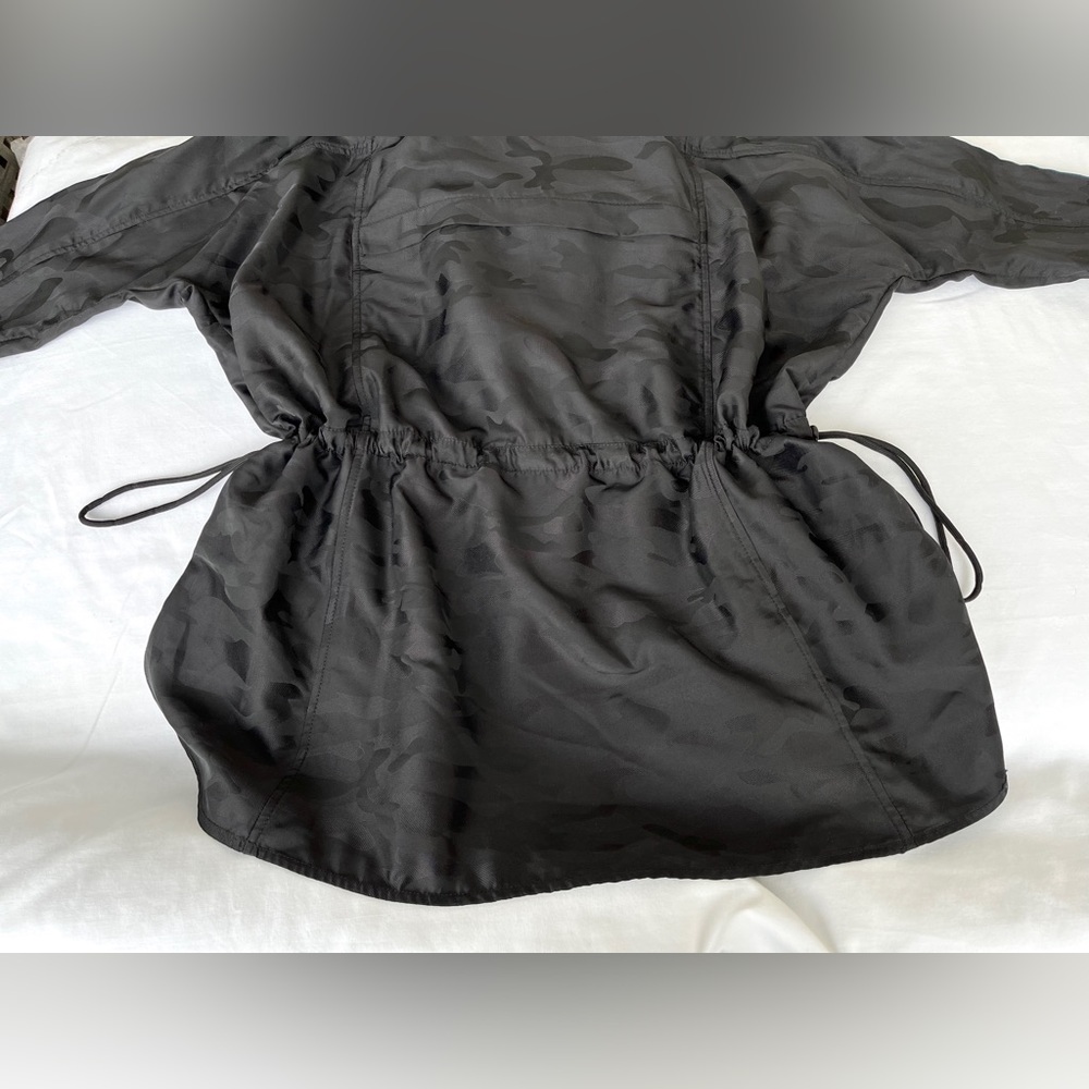 H&M | Lightweight Spring Jacket - Picture 11 of 16